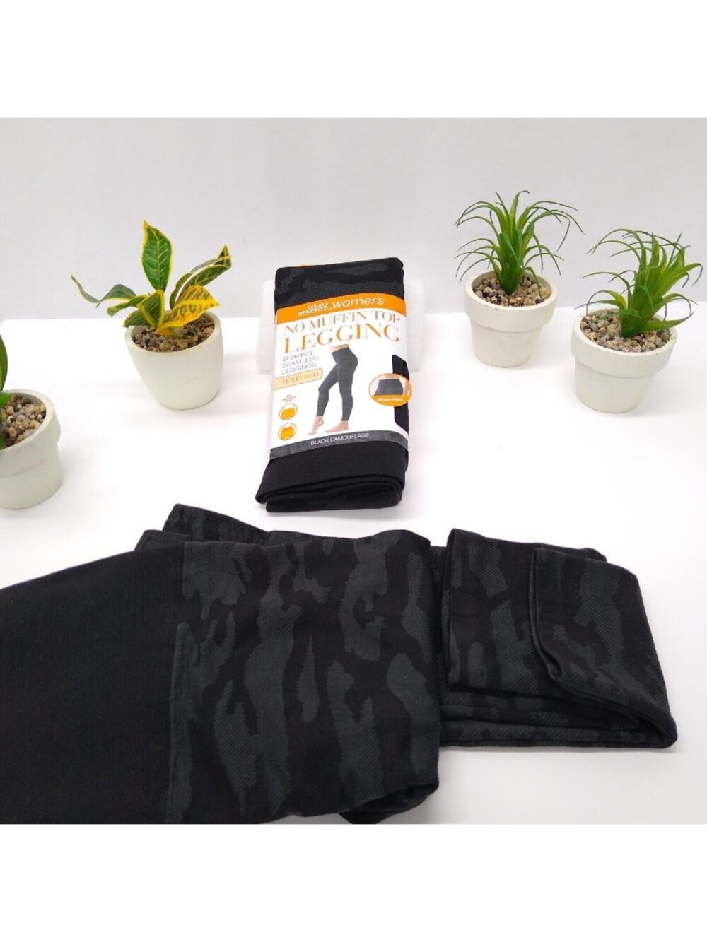 Warner's Blissful Benefits 2 Pair No Muffin Top Legging S/M Black Camo Seam Free